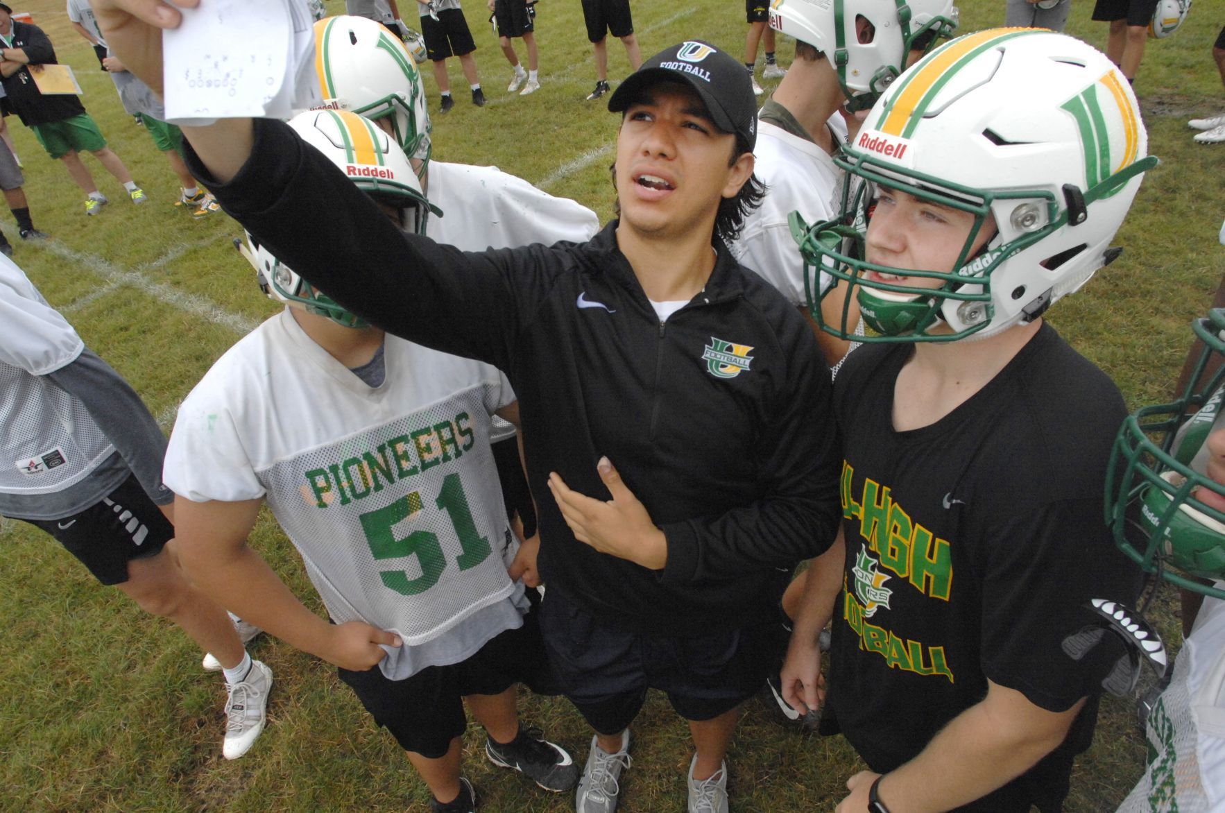 081319-blm-spt-8uhighfootball